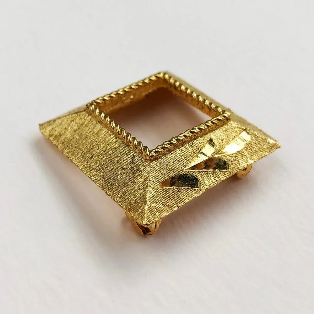 Square frame brooch gold, modern picture frame pin for women